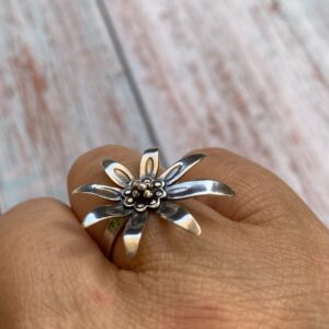 Anillo flor de canelo
